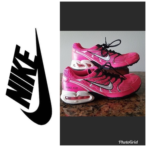 Nike Shoes - Nike torch 4 pink sneakers